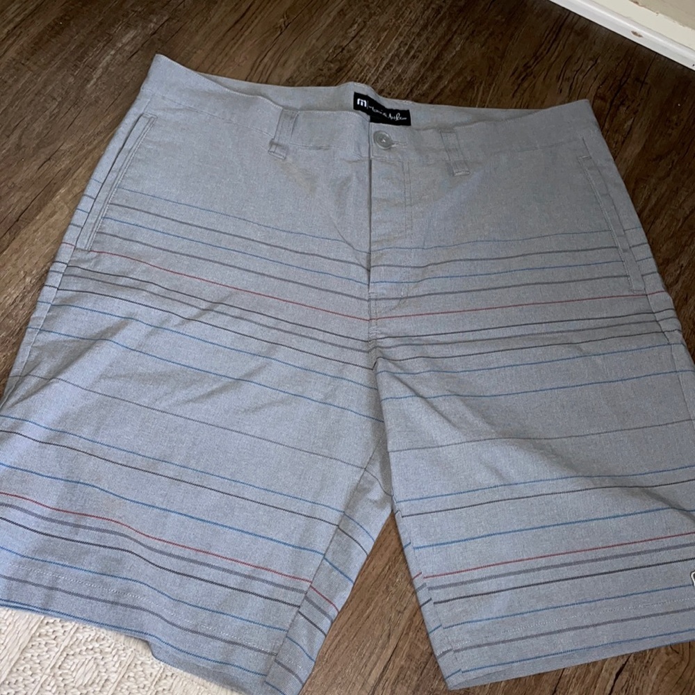 Travis Matthew shorts